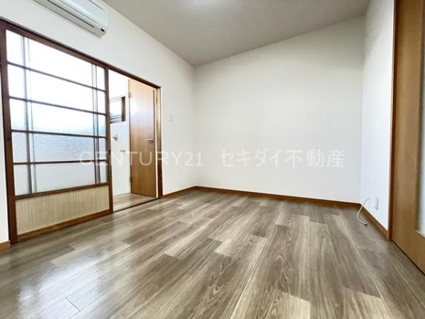 大蓮南4丁目平屋