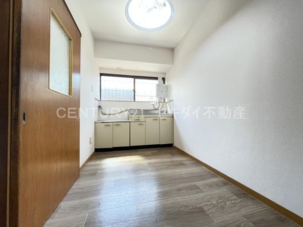 大蓮南4丁目平屋