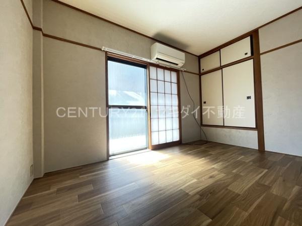 友井5丁目ガレージ付き戸建て