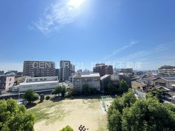 シャルルコートラペ
