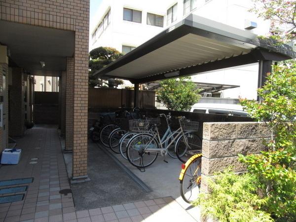 メゾンドサカエ