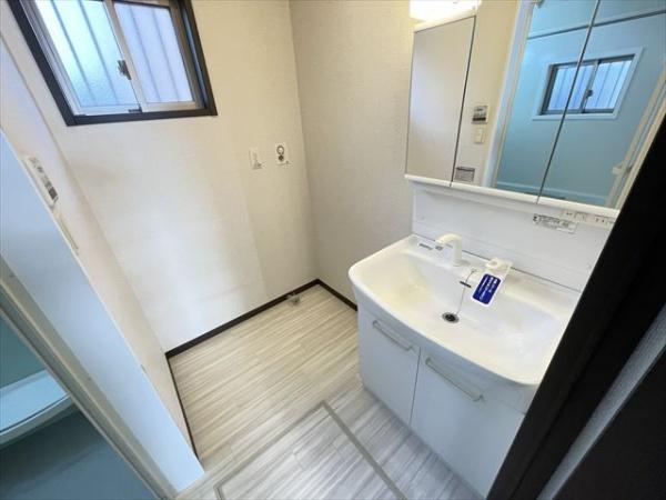 高安町南三丁目新築戸建て