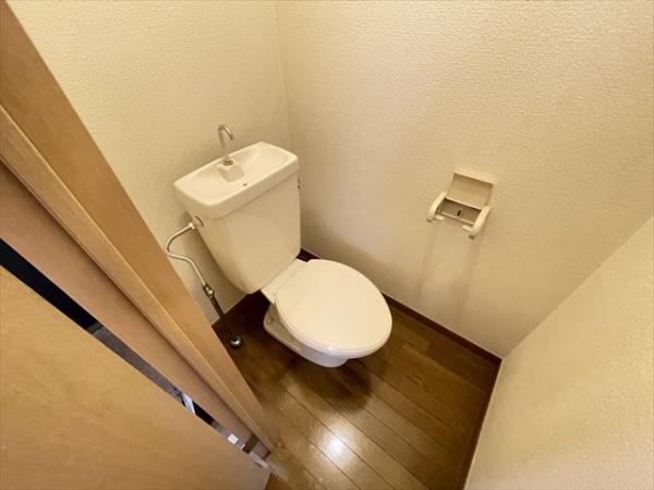 八尾市高安町南３丁目のアパート