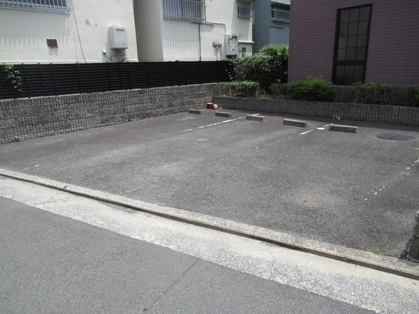八尾市高安町南３丁目のアパート