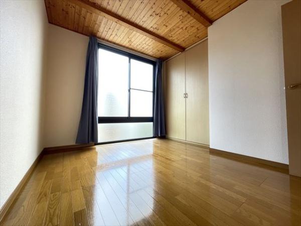 八尾市高安町南３丁目のアパート
