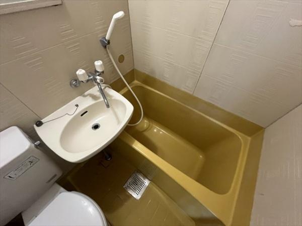 ロイヤル柏原