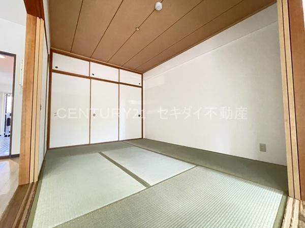 フローラ青山