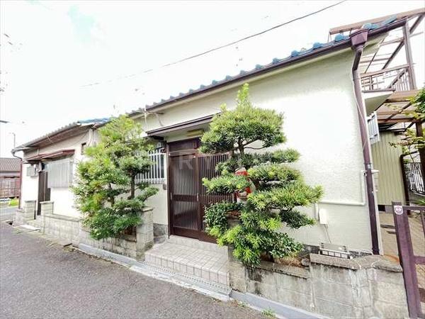 楽音寺4丁目貸家