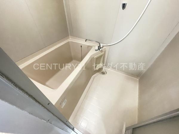八尾市東久宝寺２丁目のマンション