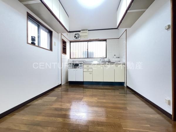 八尾市山本町南８丁目の貸家