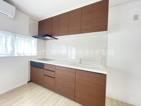 服部川8丁目戸建