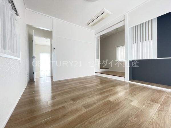 服部川8丁目戸建