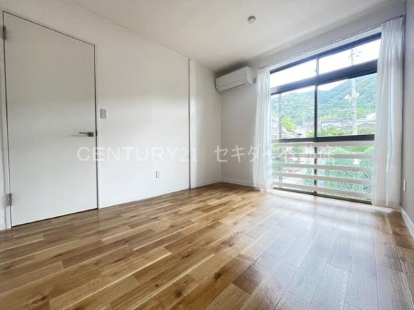 服部川8丁目戸建