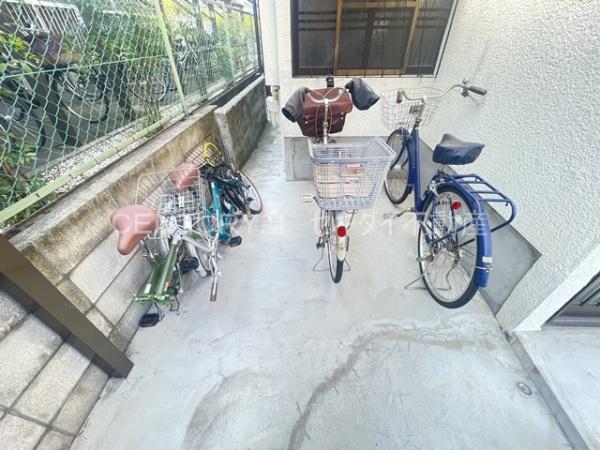 長池町1丁目ガレージ付き戸建て