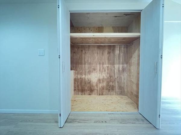 衣摺3丁目テラスハウス