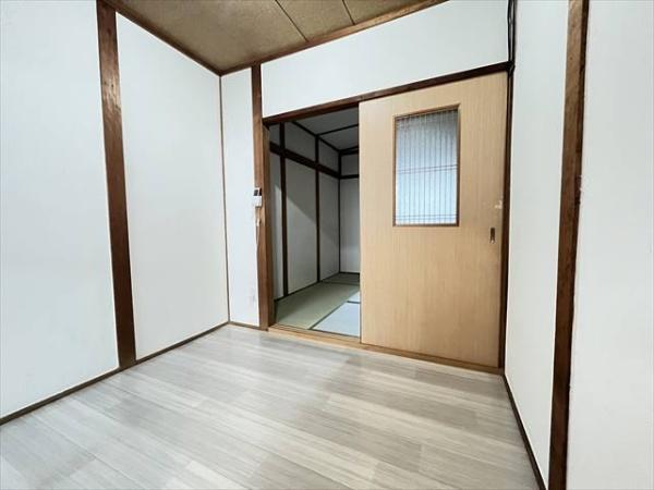 衣摺3丁目テラス