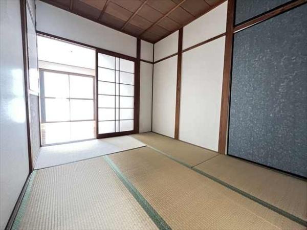 衣摺3丁目テラス