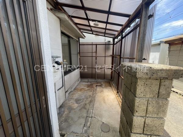 法善寺4丁目戸建て