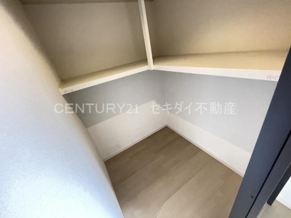 クイン　クレスト