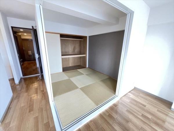 八尾市南植松町４丁目のマンション