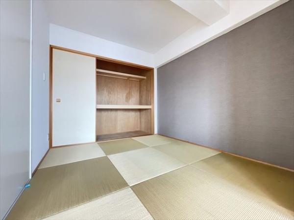 八尾市南植松町４丁目のマンション