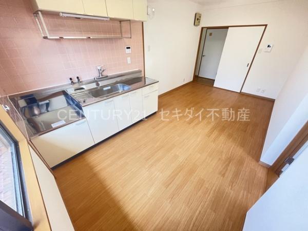 メゾン北新