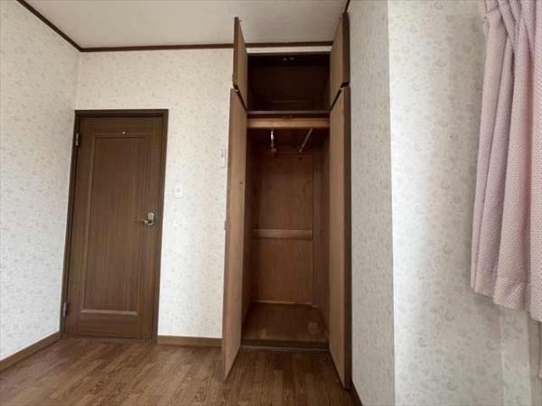 大蓮北１丁目戸建て（ガレージ付き）