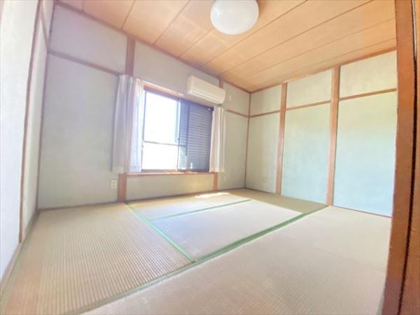 高安町南5丁目戸建て