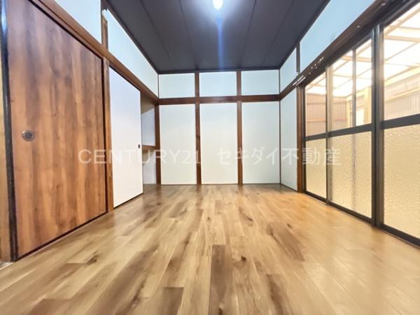 川北3丁目ガレージ付戸建