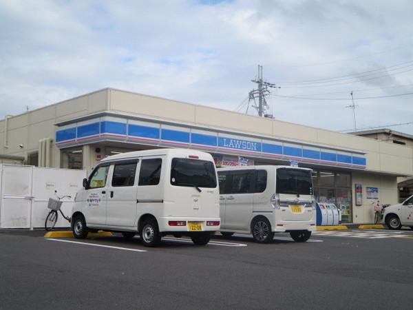 フジパレス光南町(ローソン八尾光南町二丁目店)