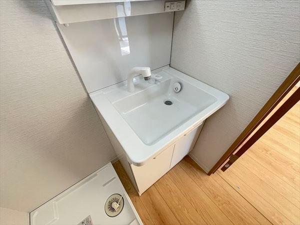 メビウス八尾