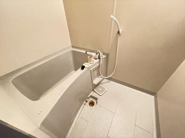 高安B棟