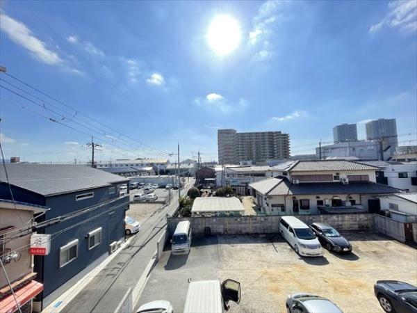 ロイヤル八尾