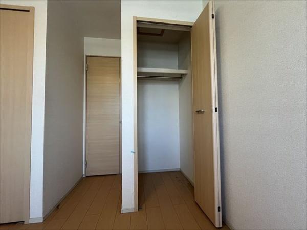 大阪市平野区長吉六反２丁目のアパート