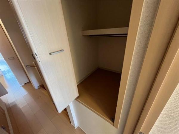 大阪市平野区長吉六反２丁目のアパート