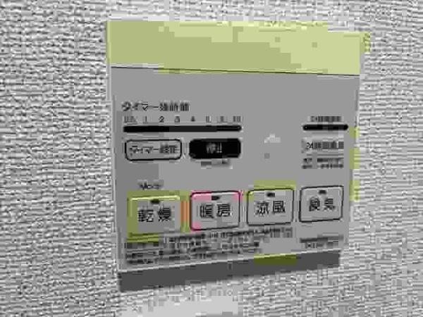大阪市平野区長吉六反２丁目のアパート