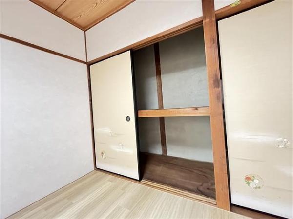 久宝寺4丁目戸建て
