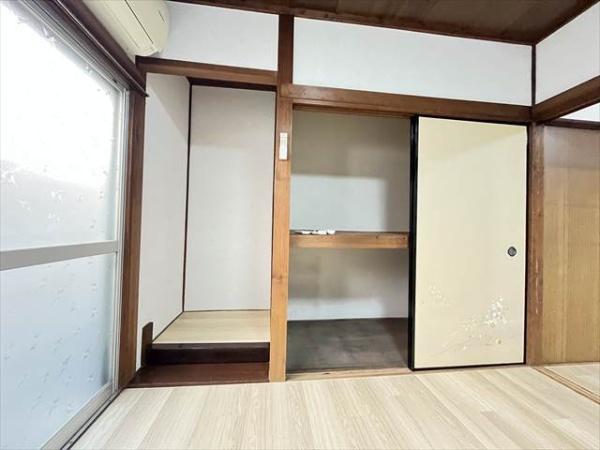久宝寺4丁目戸建て