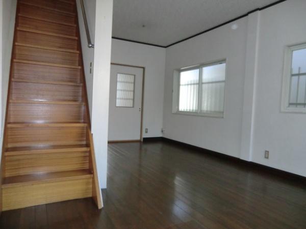 天王寺屋6丁目戸建て（ガレージ付き）