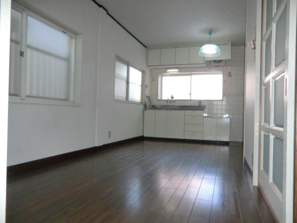 天王寺屋6丁目戸建て（ガレージ付き）