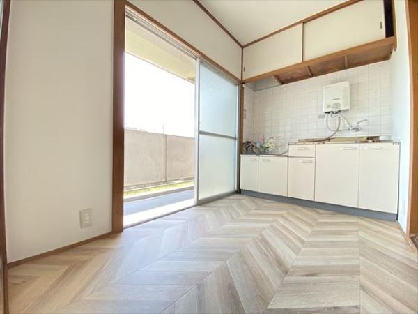 朝風マンション