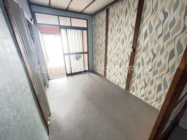 植松町５丁目貸家