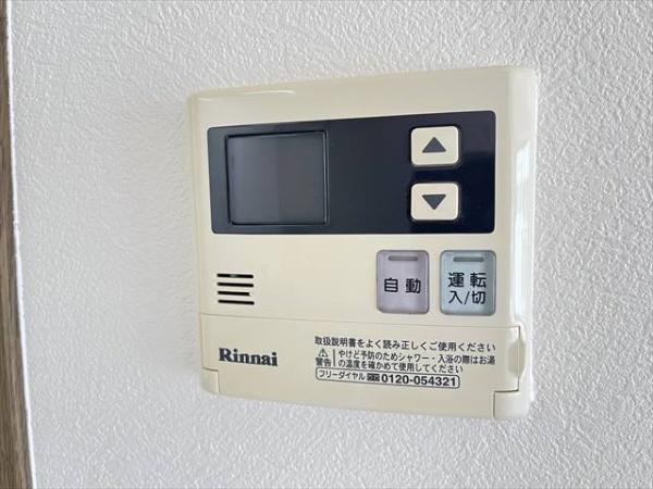 ドゥヴァンルパルク川村