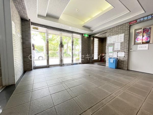 ドゥヴァンルパルク川村
