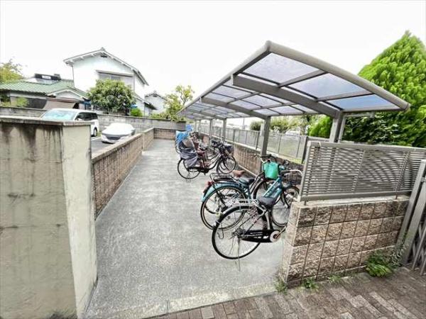 サンメゾン荘内