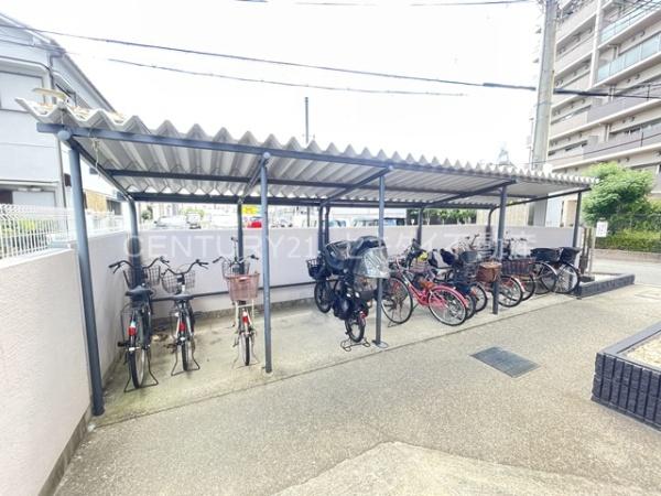 シャトレ高安