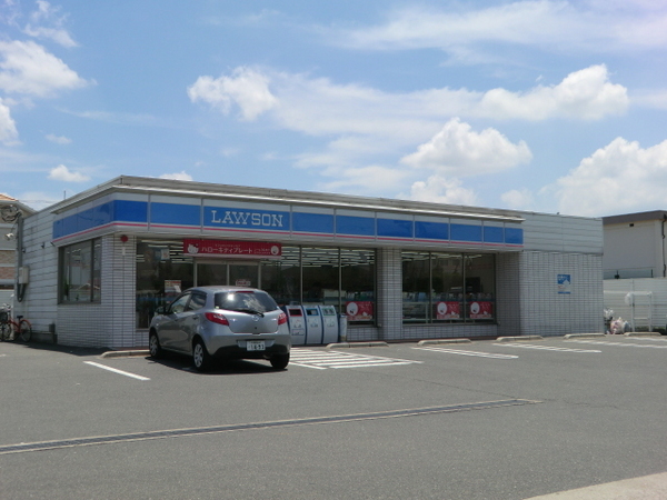 ウエストリバー山本(ローソン八尾青山店)