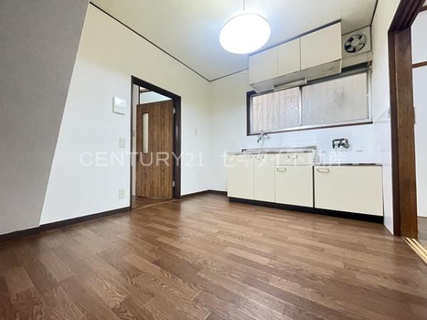 南本町４丁目戸建て