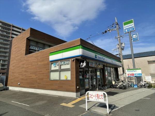ピオニー久宝寺(ファミリーマートJR久宝寺駅北店)