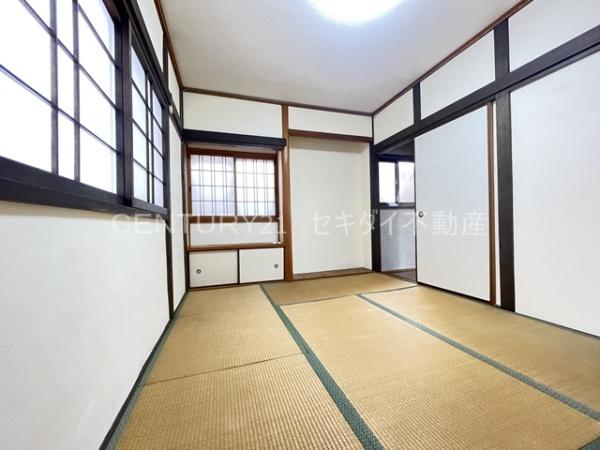 柏原市安堂町貸家